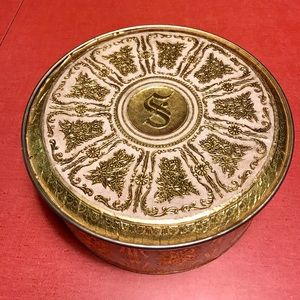 Vintage Gold Foil Guildcraft S Tin